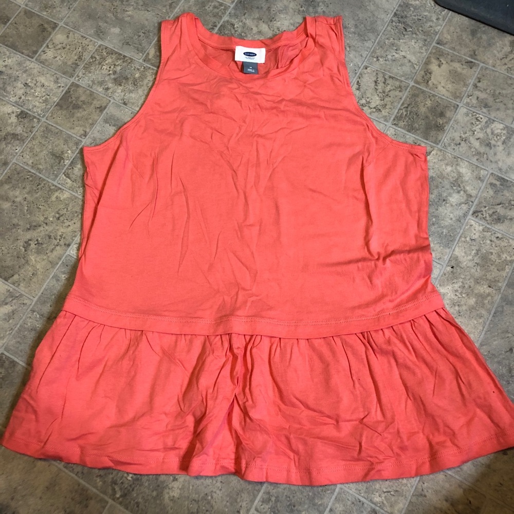 Cute sleeveless shirt lot!